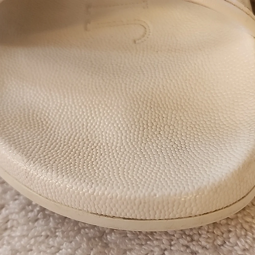 Jimmy Choo Womens White Slide Sandals With Clear Gold JCs Size 9 Preowned - Picture 3 of 12